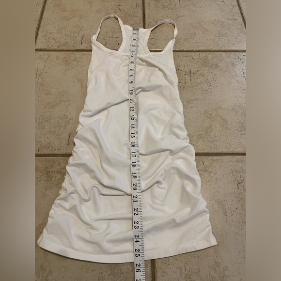 💙 Kismet White Ribbed Ruched Side Racerback Tank Top - Size S/P - Picture 8 of 8